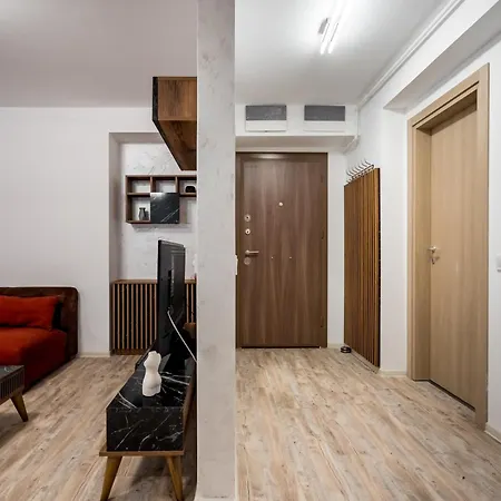 Roka Haven With Balcony And Parking Apartment